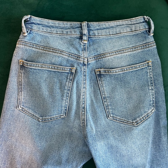 ASOS High Waisted Ripped Jeans - Picture 4 of 5